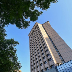 近三里屯！周末/暑期/节假日全程不加价！北京首北兆龙饭店 景观大床/双床房1晚（含双早+红/白葡萄酒任选1瓶+意大利ACCA KAPPA洗护4件套正装）