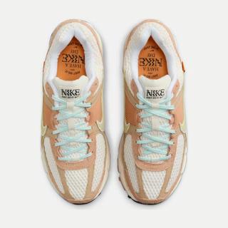 耐克 NIKEZOOM VOMERO 5 男子运动鞋 FN8889-181