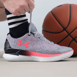 88vipunderarmour安德玛篮球鞋男鞋curry1lowflotro缓震轻便运动鞋