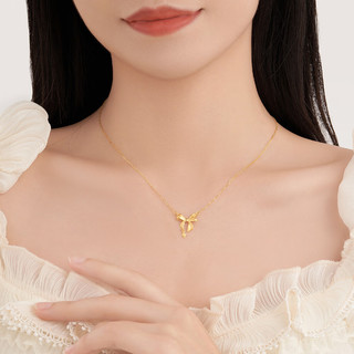 周大生黄金项链女5G极光金足金星芒蝴蝶结套链锁骨链首饰新3.06g