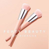 FENTY BEAUTY 蕾哈娜艺能全开圆柄粉底刷无痕115FB