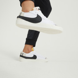 nike耐克男子blazer低帮运动休闲鞋dn2158101