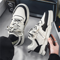 当前位置:>首页>服饰鞋包>男鞋>男士休闲鞋>罗冠