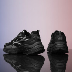 当前位置:>首页>服饰鞋包>男鞋>男士休闲鞋>罗冠