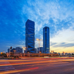 就是原来的费尔蒙全程不加价南京金奥国际酒店豪华市景大床房2晚