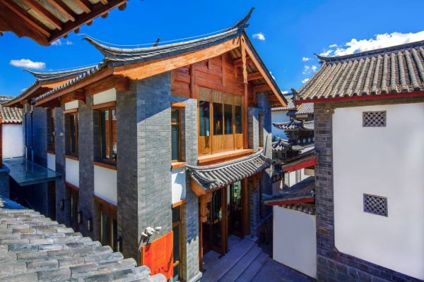 住2晚送1晚!大研古城内,位置极佳!茶马道丽江丽世酒店 尊尚大床/双床房2晚连住(含双早)