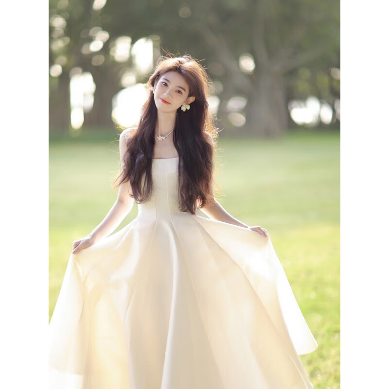 妍莉芬（yanlifen）法式在逃公主吊带连衣裙女2024夏季新款订婚礼服法式小白裙子夏天 白色