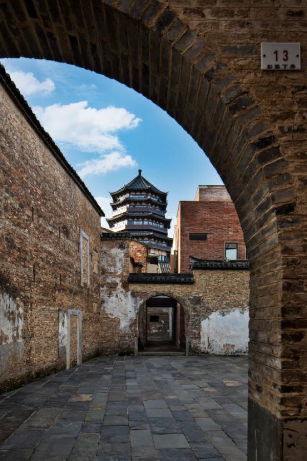 200+住景德镇陶阳里景区内,还可拆分!陶邑梨园酒店(陶阳里历史文化旅游区店) 豪华大床房2晚可拆分(含双早)