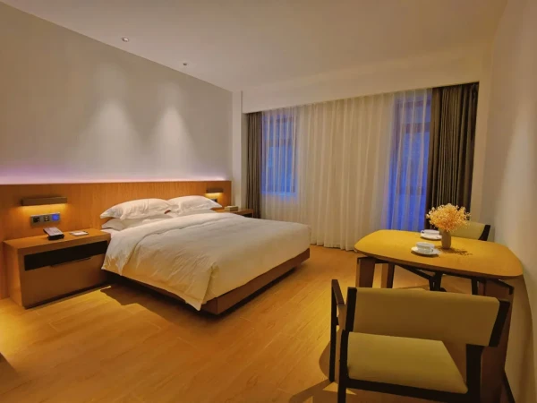 200+住景德镇陶阳里景区内,还可拆分!陶邑梨园酒店(陶阳里历史文化旅游区店) 豪华大床房2晚可拆分(含双早)