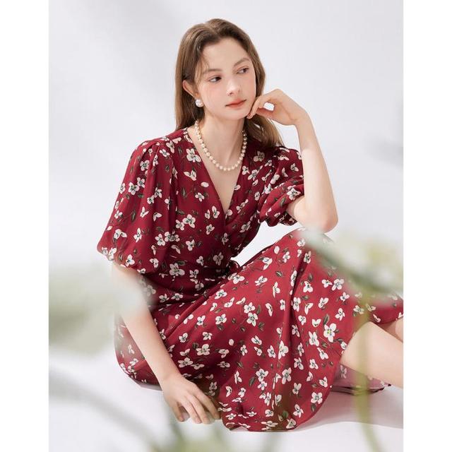 限尺码：秋水伊人 玫瑰法式氛围感大红碎花连衣裙女气质V领碎花裙