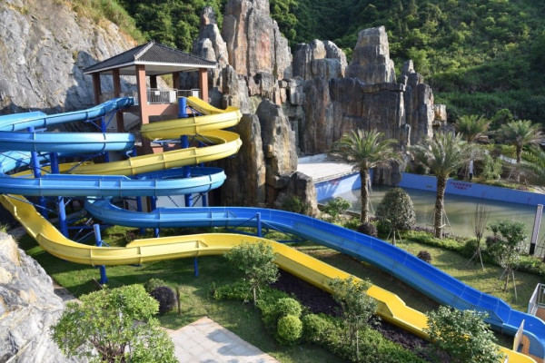 resorts/希尔顿酒店及度假村国内酒店>文章详情>暖水温泉区位于湖南