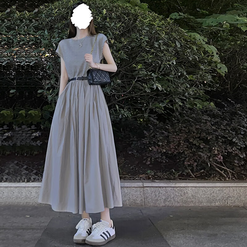 乐芬兰（LeFenLan）法式赫本风连衣裙女2024夏季女装气质显瘦高端简约收腰长裙子 灰色【送腰带】 M