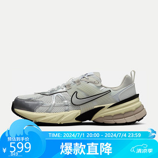 NIKE 耐克 男子运动休闲鞋NIKE V2K RUN运动鞋HJ4497-100 白色 40 码