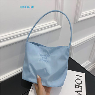 MIAO DAI ER韩国much and eboy2023新款水桶包包女简约休闲百搭手提包尼龙腋