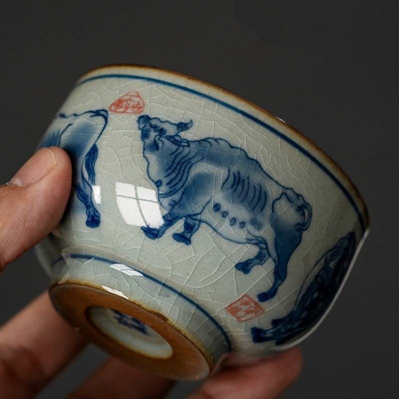 瑾鑫睿 景德镇仿古老陶泥茶杯青花瓷主人杯单杯陶瓷手工茶具品杯五牛图 五牛杯礼盒装