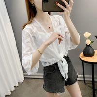 抖芊 旗袍披肩女防晒衣薄款开衫外套女小披肩夏季配吊带裙子外搭罩衫短款上衣 白色(常规款雷丝) L(101-120斤)