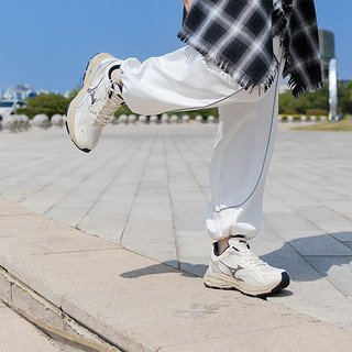 美津浓（MIZUNO）RACER S运动鞋男鞋女鞋 春夏休闲鞋潮流缓震透气跑步鞋子 笋色/泥色/黑 37 （内长235mm）