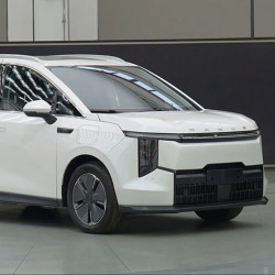 上汽大通 MAXUS 大家7超混
