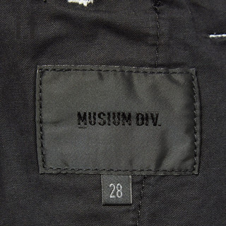 it MUSIUM DIV. 女装半身裙春夏新潮流百褶边饰A字短裙60594