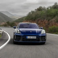 PORSCHE 保时捷 Panamera 24款 Panamera GTS 4.0T