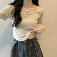 俞兆林T恤女夏正肩短袖弧形下摆法式方领短款杏色辣妹打底衫纯欲上衣 L【90-105斤】