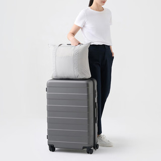 無印良品 MUJI（無印良品 ）再生锦纶 可折叠行李包 旅行包大容量挎包收纳袋手提包 浅灰色/纵型