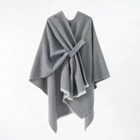 VCZL披肩女外搭品牌万能纯色欧美风气质保暖洋气斗篷高档秋冬外穿 灰色