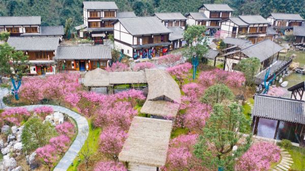 包邮区3h高铁圈,国庆/周末/中秋通通不加价!上饶葛仙村暗香园/仙村客驿2店1晚通兑(含双早+景区门票+双人射箭+香囊制作)