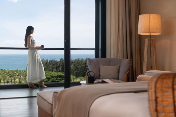 可免费升房！海棠湾的颜值高地，活动超丰富！三亚1 Hotel 海棠湾阳光壹酒店 精选海景客房2-3晚+含2大2小早+下午茶/面食简餐+旅拍等
