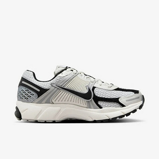 NIKE 耐克 ZOOM VOMERO 5 女子运动训练跑鞋 HQ1182-001 黑色 45.5