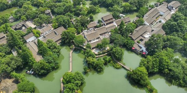 每晚500不到的史低价,与悦榕庄同享一片湿地和部分共区!杭州西溪悦椿度假酒店 豪华大/双床房2晚套餐(含双早+旅拍+餐饮代金券)