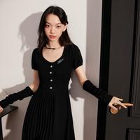 针织连衣裙初春压褶打底连衣裙女装收腰内搭连衣裙