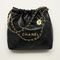 香奈儿Chanel香奈儿经典女包黑金牛皮22Bag小号垃圾袋购物袋 黑色