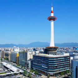 京都中心，出门就地铁+JR站！春节寒假基本不涨！京都塔酒店30㎡豪华房1晚+京都塔观景台门票