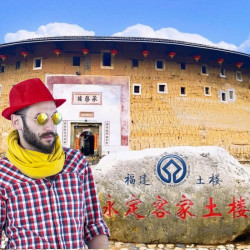 【双节同庆】福建土楼南靖云水谣+永定高北土楼一日游+可选人8团