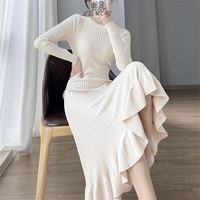 里农 针织中长款包臀连衣裙女内搭打底毛衣裙荷叶边修身显瘦法式鱼尾裙 米白