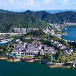 低至249/晚，可拆分，还有一堆历史低价和不加价！君澜酒店集团 全国50+店2晚可拆分含双早通兑