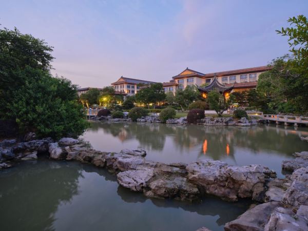 温泉季不加价!当地酒店天花板!扬州迎宾馆 11号楼园景庭院房1晚(含双早+温泉+旅拍等)
