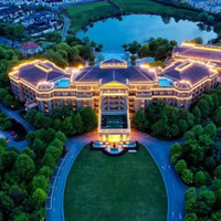 一堆周末春节不加价，低至349.5/晚！全是眼熟的热门度假酒店！绿城系酒店全国15店 2晚通兑（含双早+额外权益）