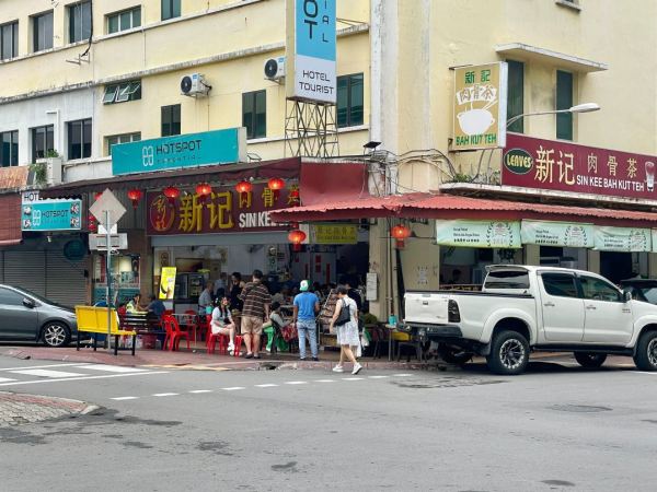 周末元旦春节不加价!市中心步行可达码头、加雅街!马来西亚沙巴轩城加雅酒店 标准城景双床房(2人入住)