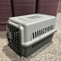 荣予 猫咪专用航空箱猫笼子便携外出宠物托运箱车载狗笼火车手提猫箱子 款石墨绿 裸箱(48×32×30)
