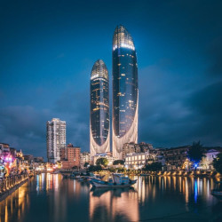 绝美无边海景泳池，高空景观一流！厦门康莱德酒店 豪华海景大床房2晚连住（含双早+下午茶+海景泳池等）