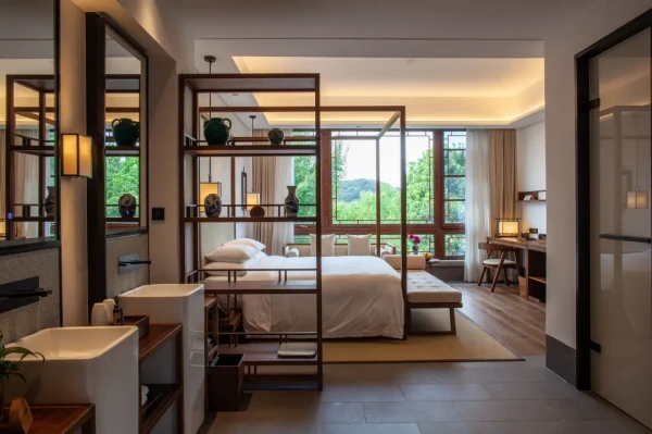 史低价!周五不加价!湖州莫干山蠡山沄居度假村 修业客房2晚连住(含双早+下午茶+垂钓等)
