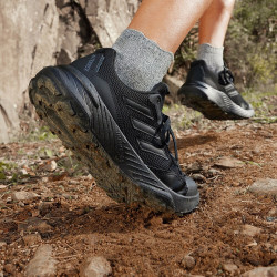 adidas 阿迪达斯 TERREX TRACEFINDER 男女款越野跑鞋 IE5906