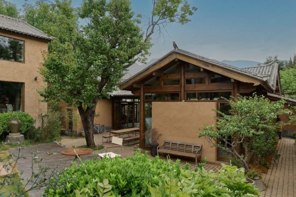 高颜值的代表，既下山云南3店任选，周末不加价！云南既下山品牌两店/三店 1-2晚通兑