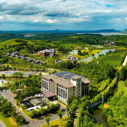 可住四人，115平私汤别墅！寒假周五不加价！江苏溧阳南山和园开元名都度假村 南山庭院别墅双卧私汤房1晚（含4人早餐+丰富酒店活动）