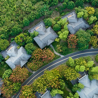 寒假平日不加价，玩转400亩森野山林！湖州长兴芳草地度假酒店 亲子园景大/双床房1晚套餐（含2大1小早餐+50元餐饮券+玩乐权益）