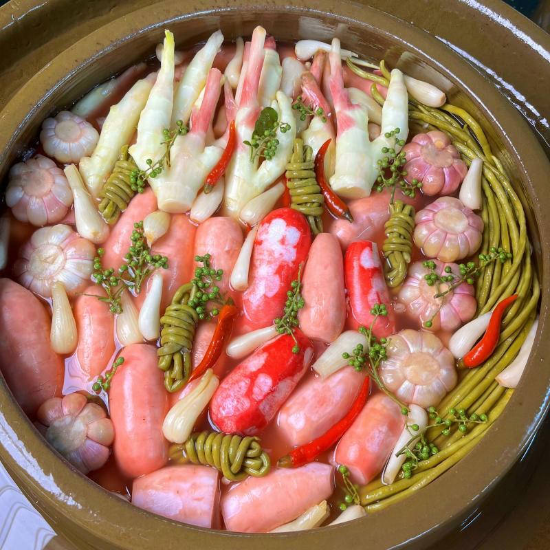 四川什锦泡菜农家老坛母水手工泡菜酸萝卜豆角仔姜辣椒泡藠头坛装