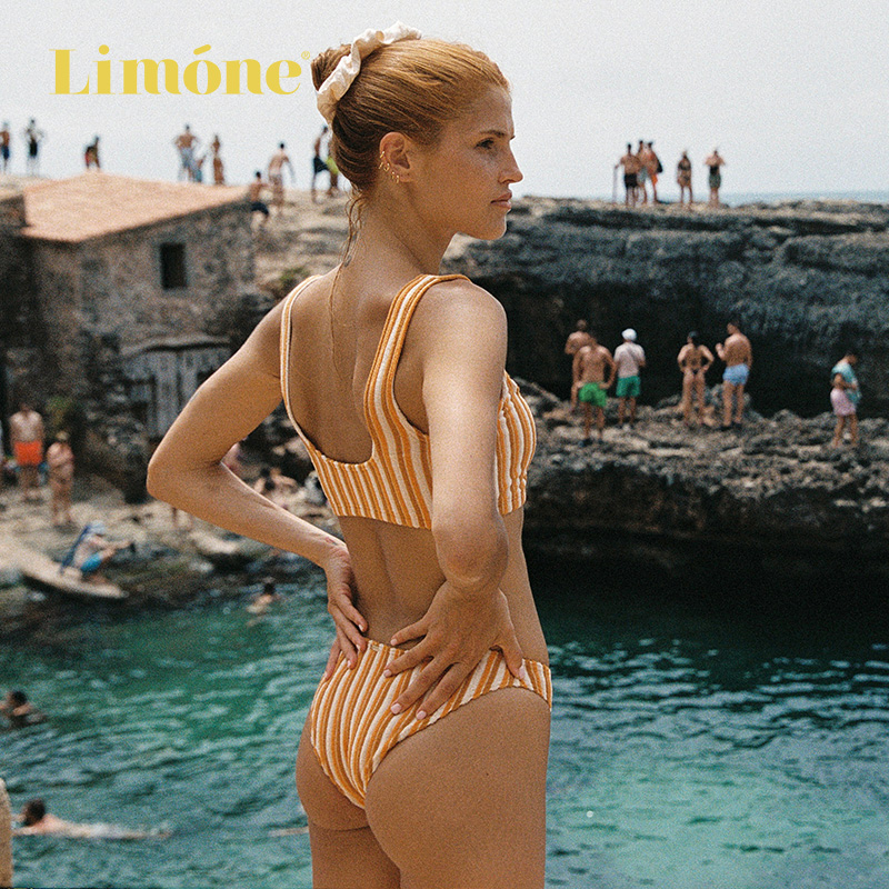 Limone2024分体泳衣女性感显瘦比基尼条纹宽肩带方领沙滩泳装