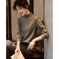 XWI2024冬季简约保暖德绒条纹打底衫